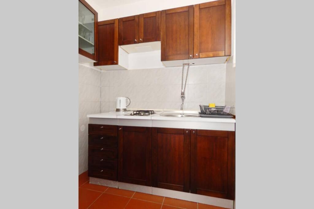 Apartment Eli Паг Екстериор снимка
