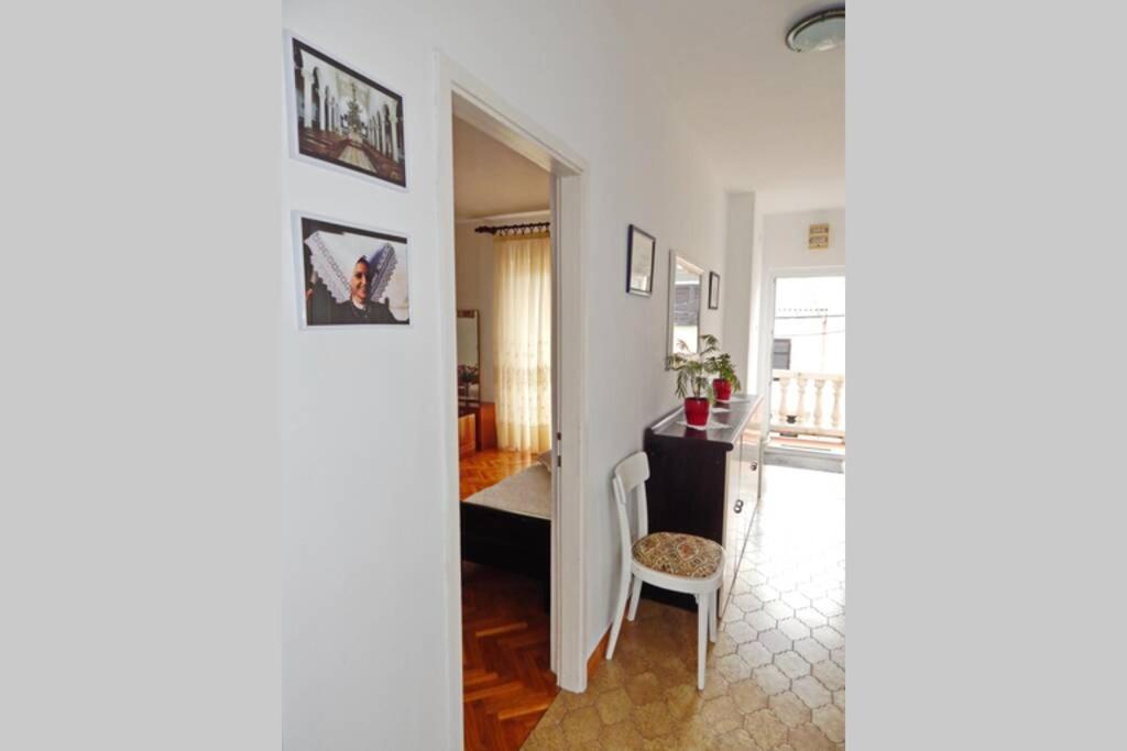 Apartment Eli Паг Екстериор снимка