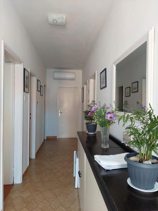 Apartment Eli Паг Екстериор снимка